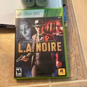 XBOX 360 L.A. NOIRE game - 3 discs included